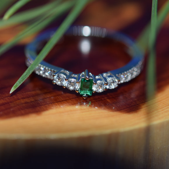 925 Sterling Silver Ring Rhodium plated High polish Green Cubic Zirconia https://lightningjewelry.com/